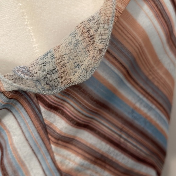 Younique Y2K sleeveless top, diagonal stripes size medium (23-111) - Picture 6 of 9